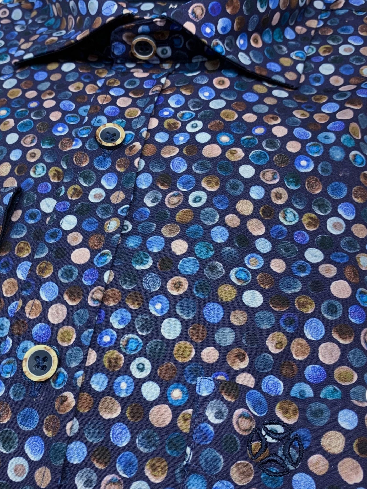Chemise manches longues bleue à motif circulaire