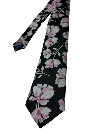 Cravate noire à motif floral rose