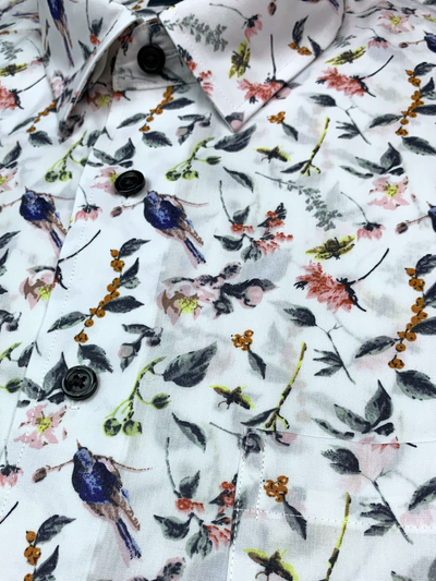 Chemise manches longues blanche à motif floral