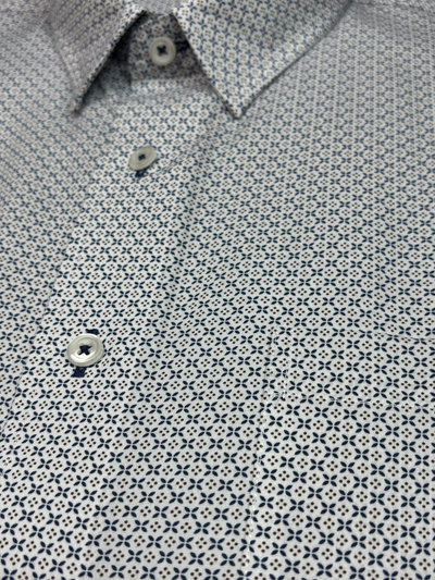 Chemise manches longues blanche à motif