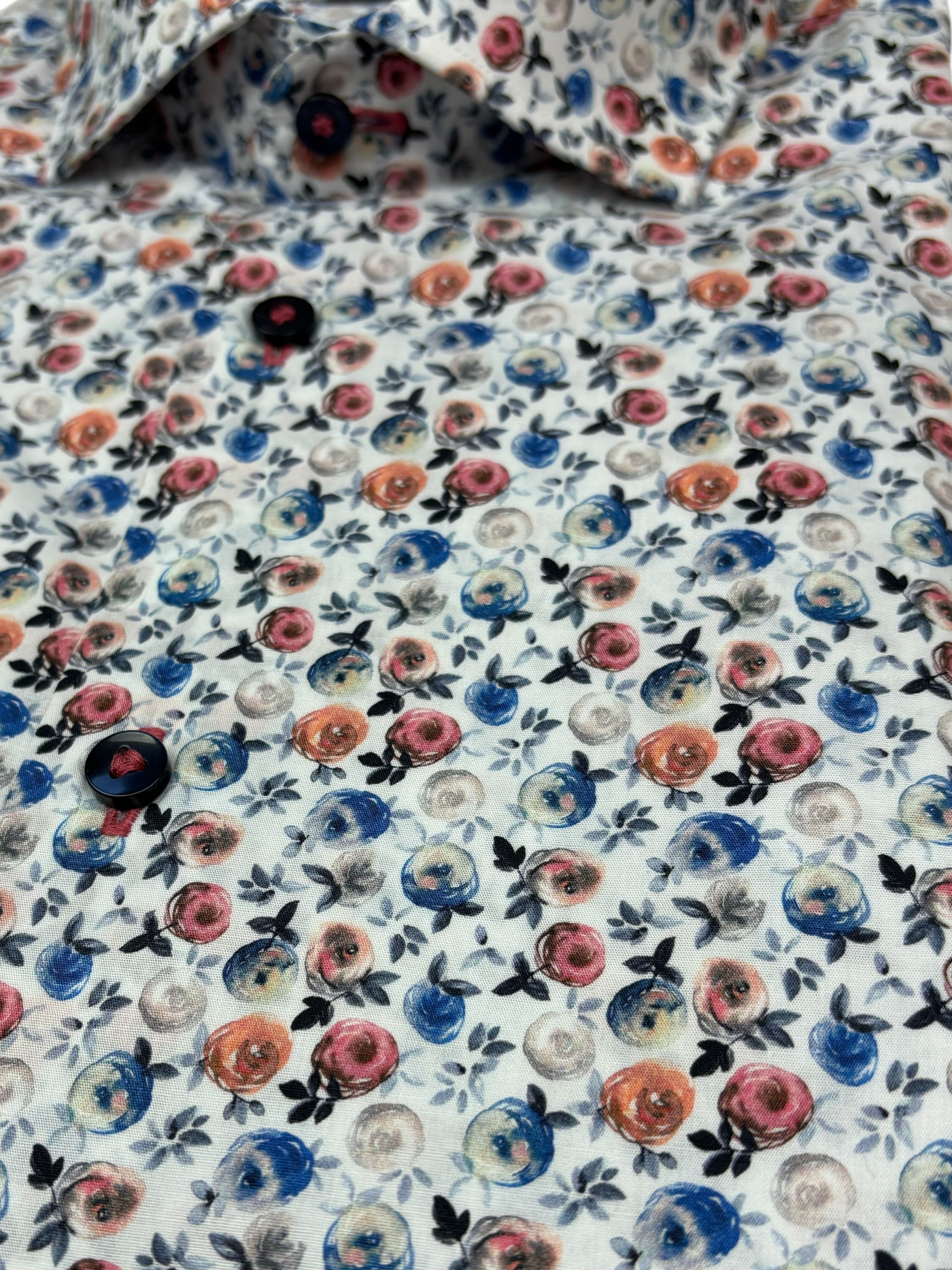 Chemise manches longues à motif floral