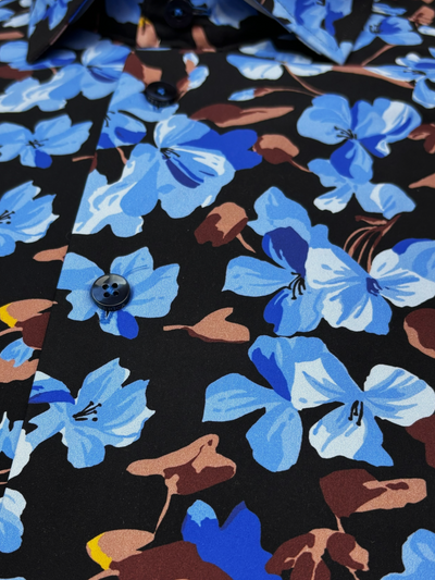 Chemise à manches longues bleue à motif floral