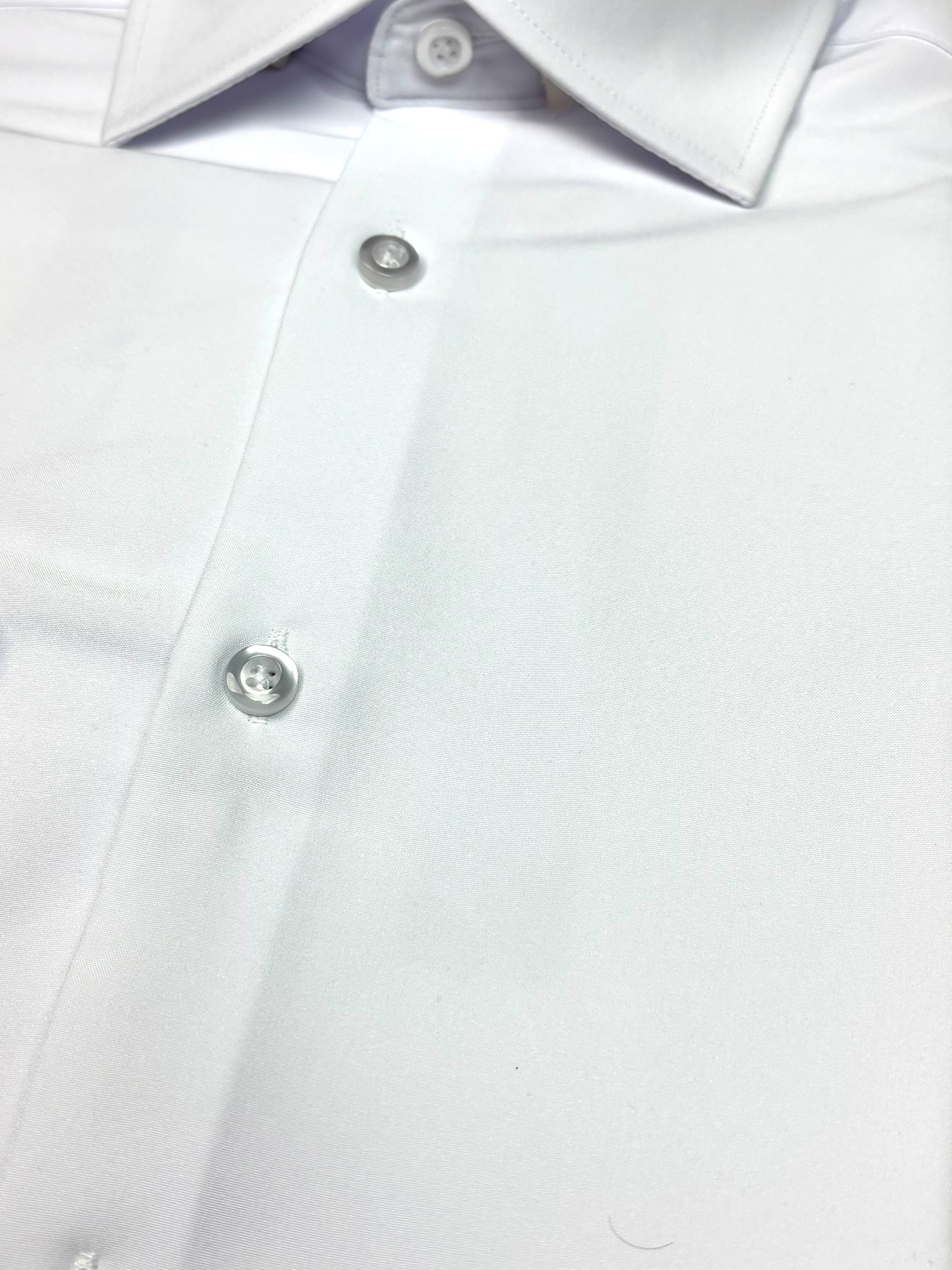 Chemise manches longues extensible blanche
