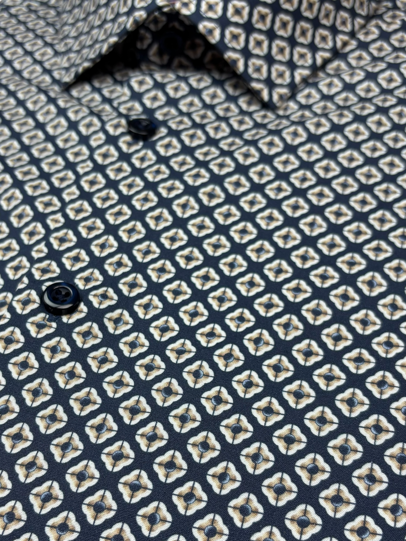 Chemise manches longues marine à motif