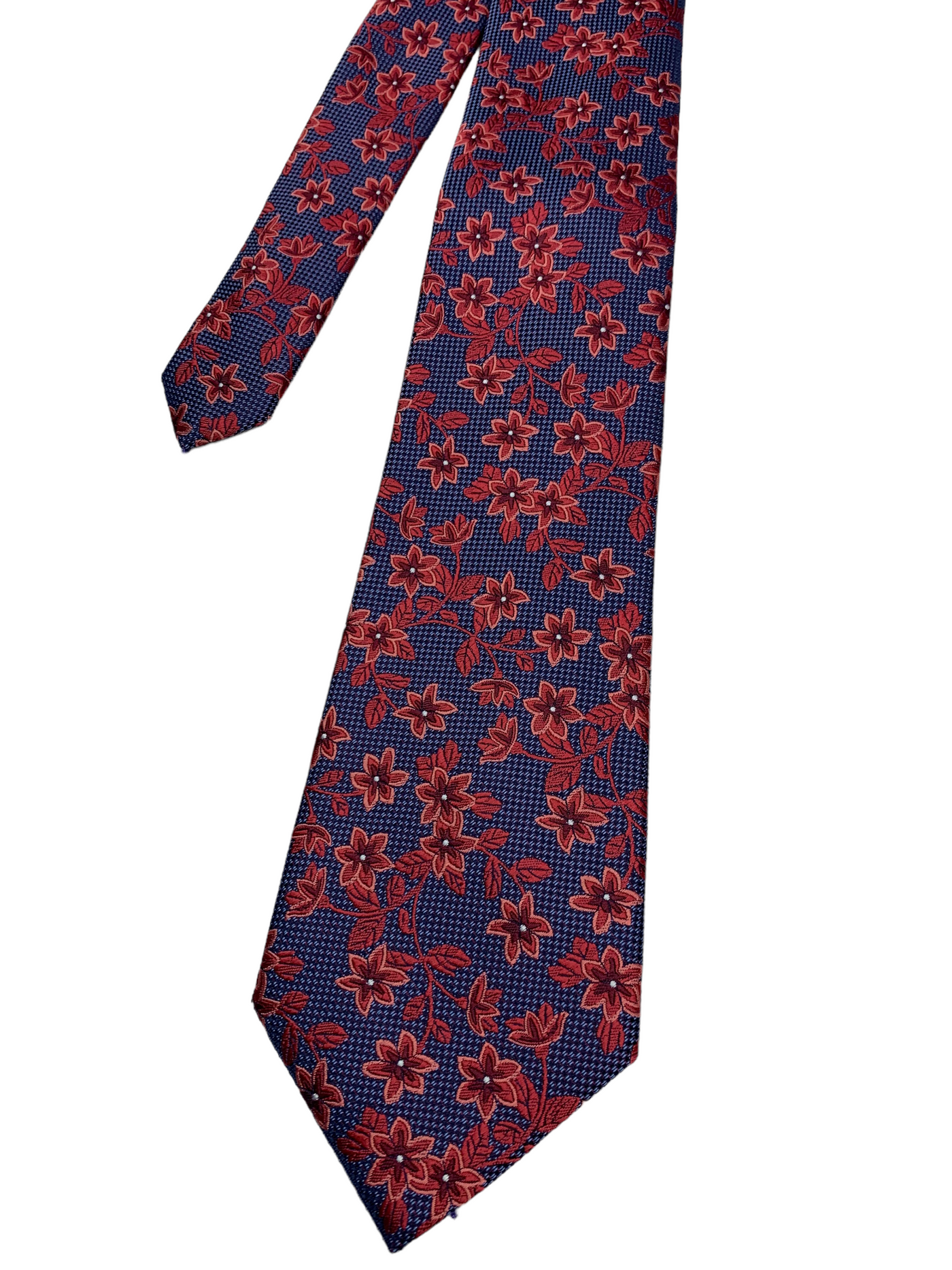 Cravate rouge à motif floral