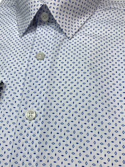 Chemise manches longues performante blanche à micro motifs
