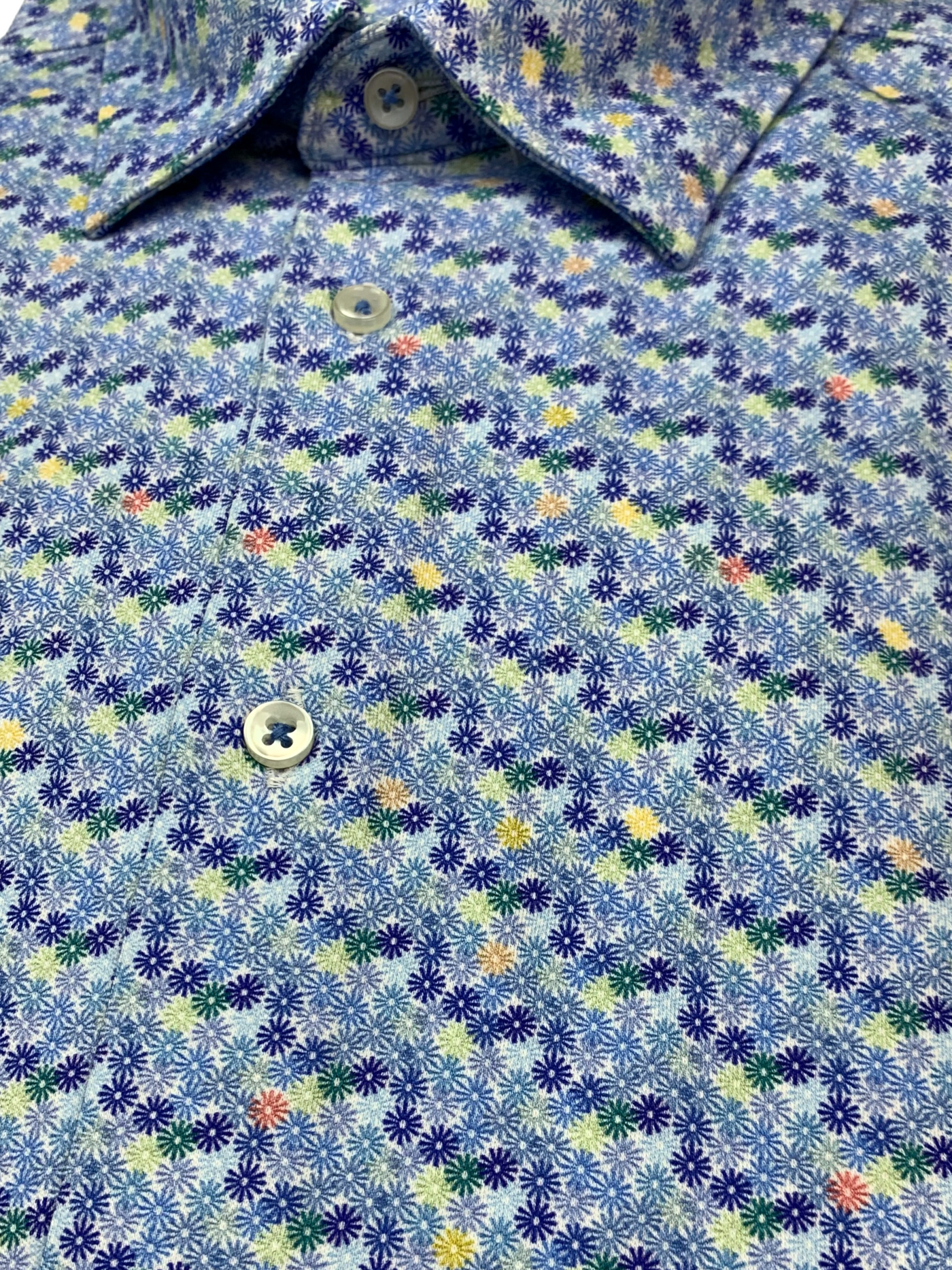 Chemise manches longues extensible bleue à motif floral