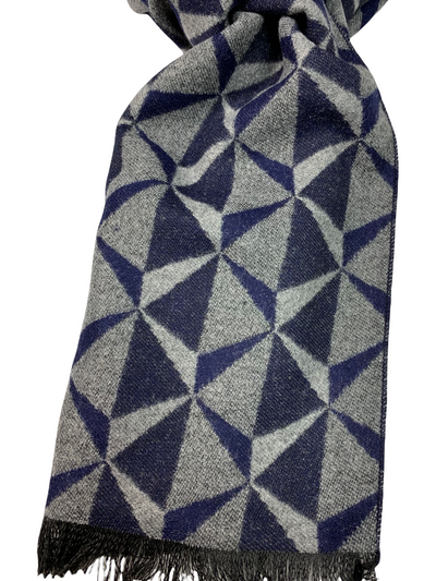 Foulard bleu à motif géométrique