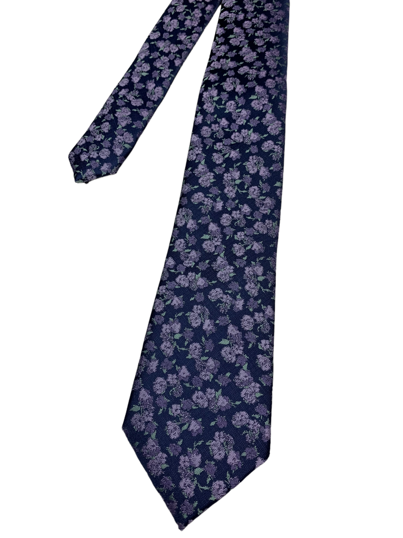 Cravate mauve à motif floral